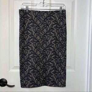⭐️ Renee C Adalyn Lace Skirt Navy Stitch Fix Size: Small